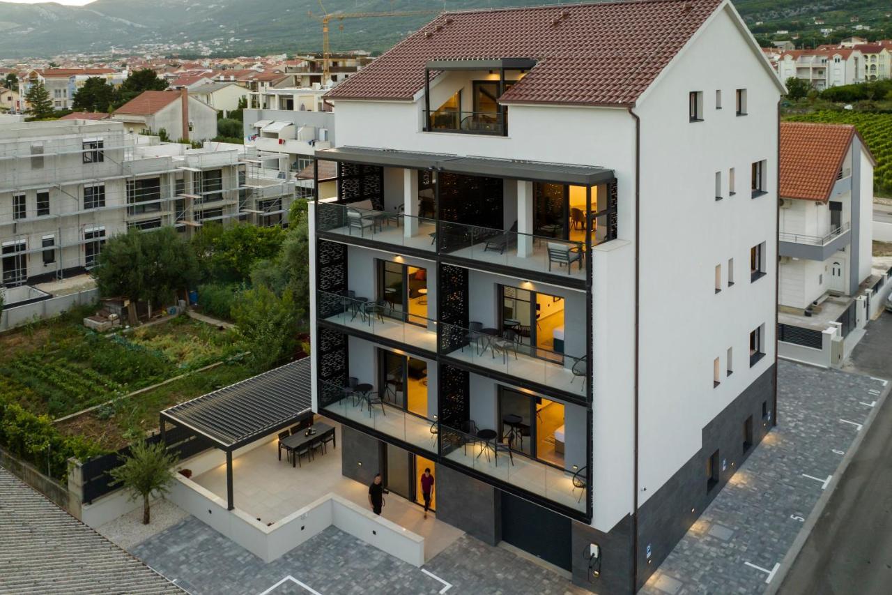 Apartments M&A Kastela Ngoại thất bức ảnh